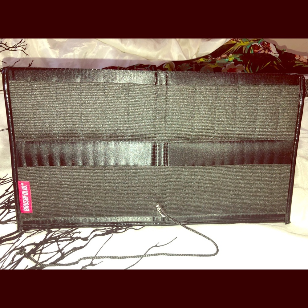 Brushfolio Brush Stand